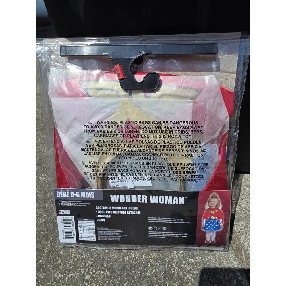 Wonder Woman Infant Baby Girls 0-6 Months Halloween‎ Costume 3 Pieces NEW - Picture 4 of 5